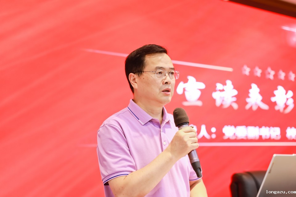 8A0A3557.jpg